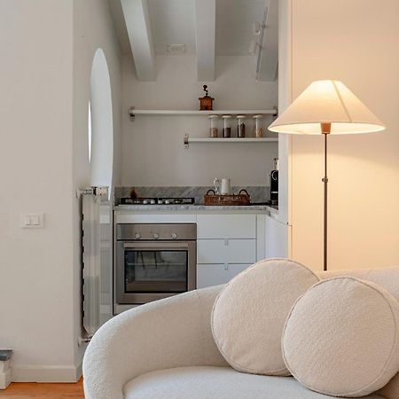 Waterfront Balcony I Grani 5 Resort Grand Suite Livorno Bagian luar foto